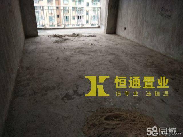 御景东方 繁华地段 黄金楼层 毛坯三房 送柴间 仅